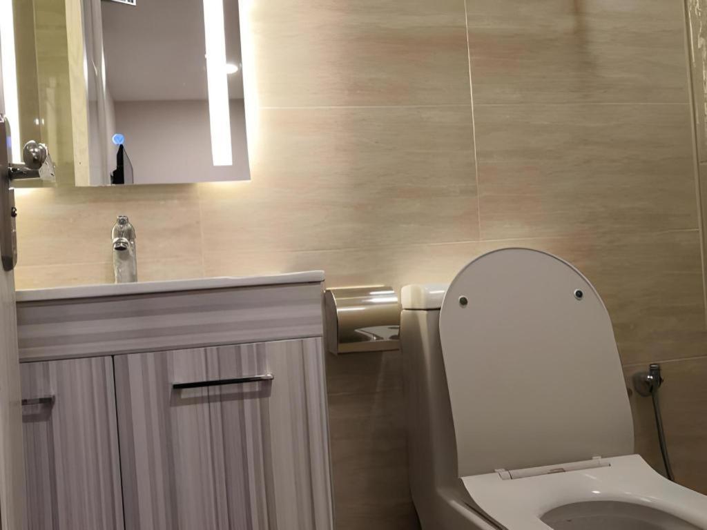 Hotel Lolex Kuchai Lama Kuala Lumpur Dış mekan fotoğraf
